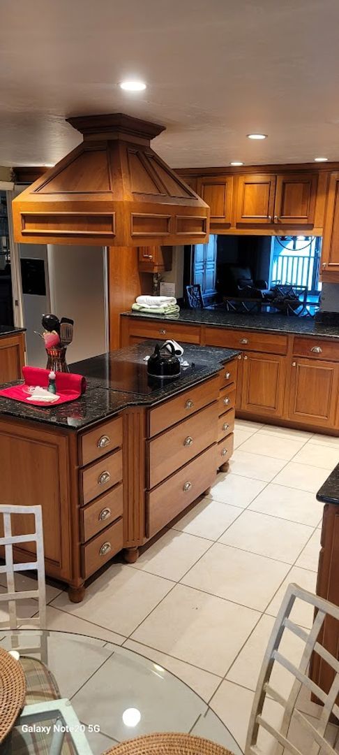 Building Photo - Attn Boaters!  Boca Grande, FL Large Boat Slip Included!  3 BR 2 Bath