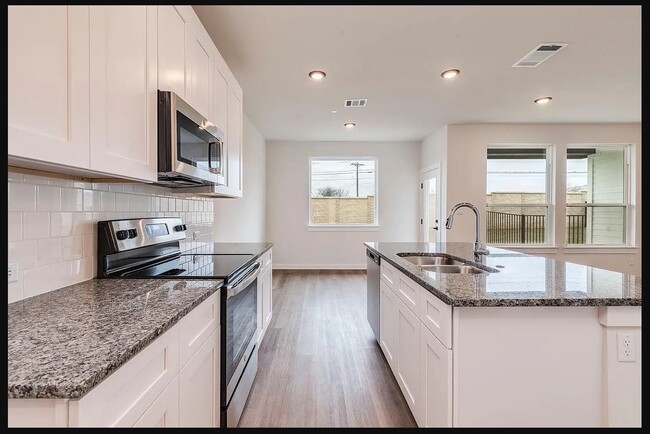 Building Photo - 2600 Gattis School Rd