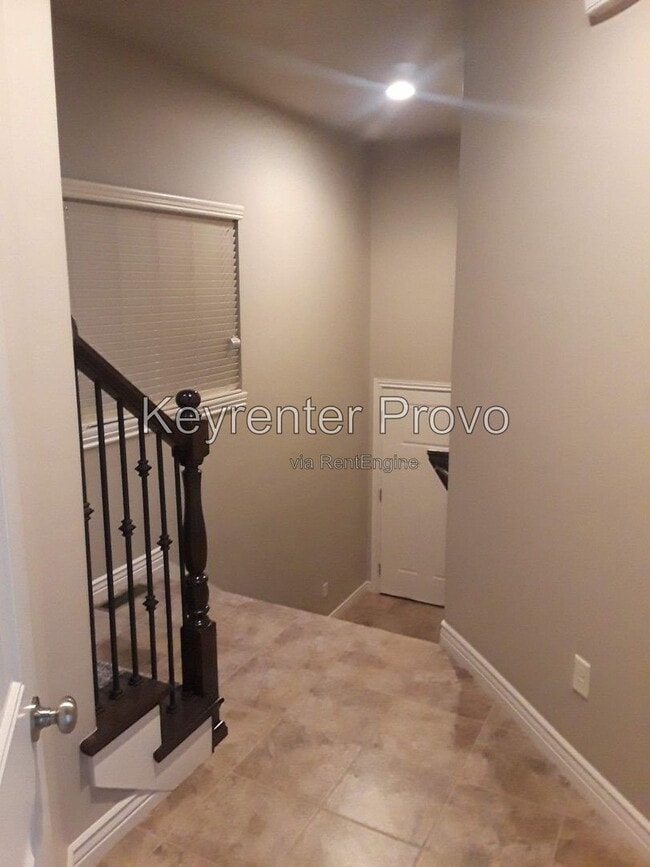 Building Photo - 735 S 1803 W
