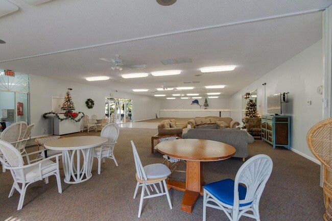 Building Photo - 890 N Federal Hwy