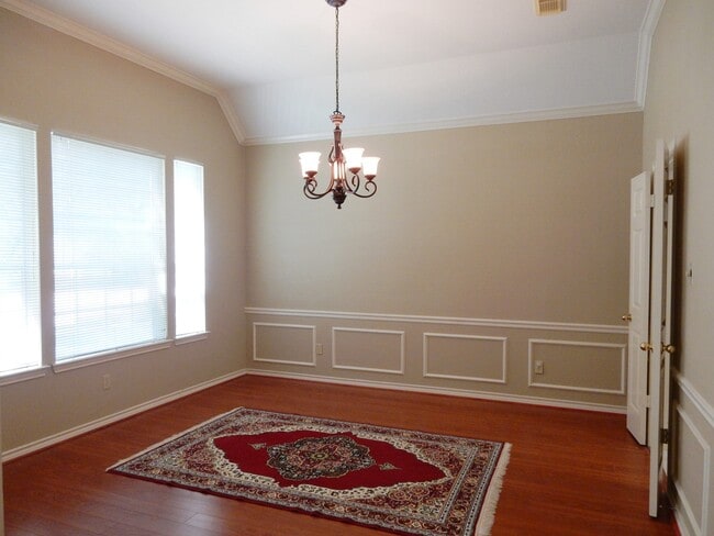 Building Photo - 16611 Colony Terrace Dr