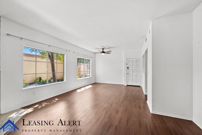 Building Photo - 23709 Del Monte Dr.