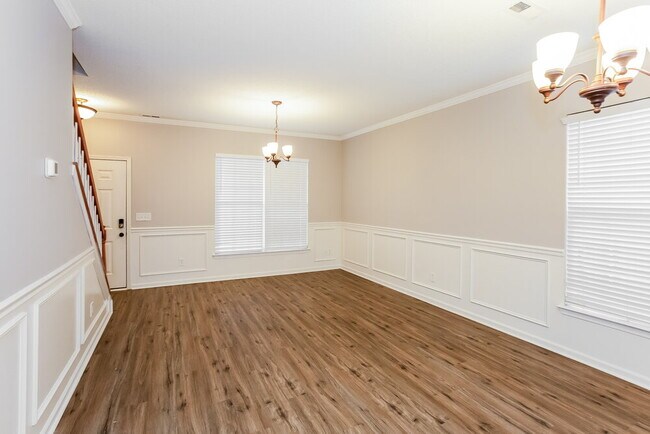 Building Photo - 6812 Blake Brook Dr