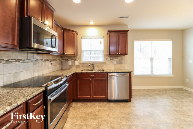 Building Photo - 2936 Grassy Knoll Cir
