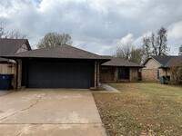 Building Photo - 3709 Southwind Ct