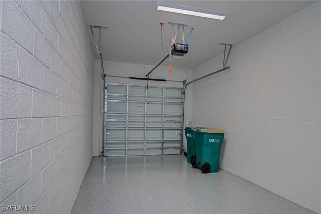 Building Photo - 2640 Seychelles Cir