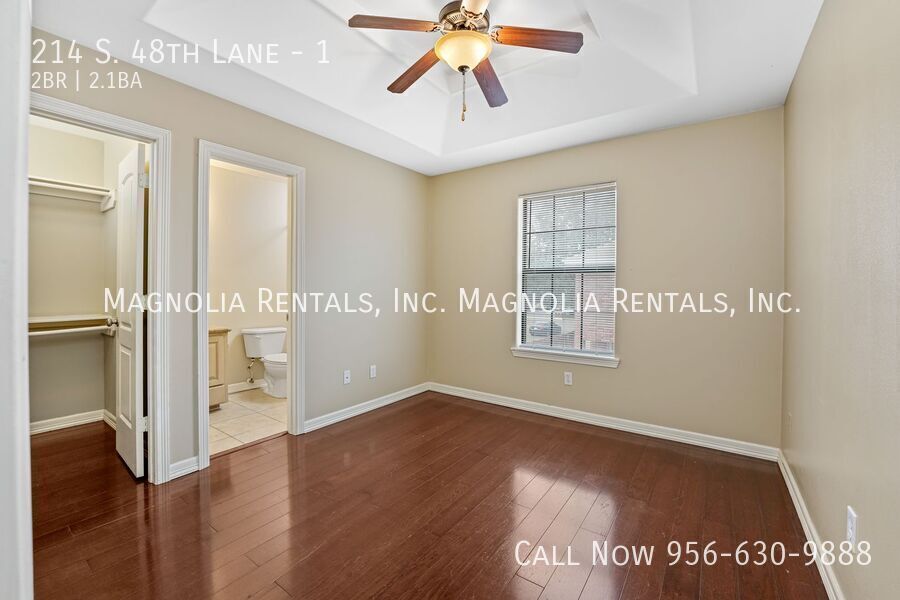 Building Photo - 214 S 48th Ln