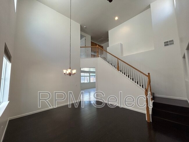 Building Photo - 5085 Lockie Ln