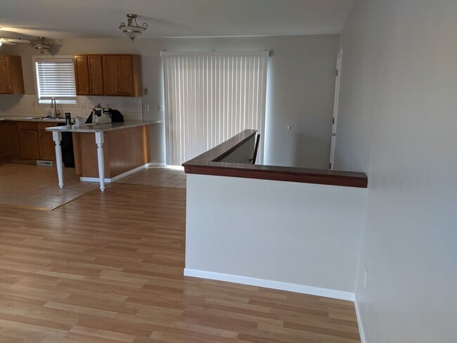 Building Photo - Peaceful cul-de-sac living! Beautiful 4 bedroom-2 bathroom home for rent!