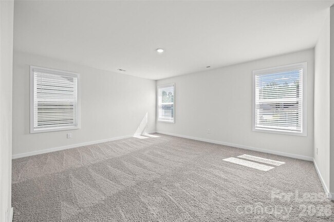 Building Photo - 541 Mahogany Rd