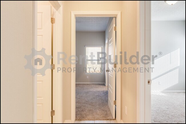 Building Photo - CALL TO SCHEDULE A SHOWING 505-808-6467