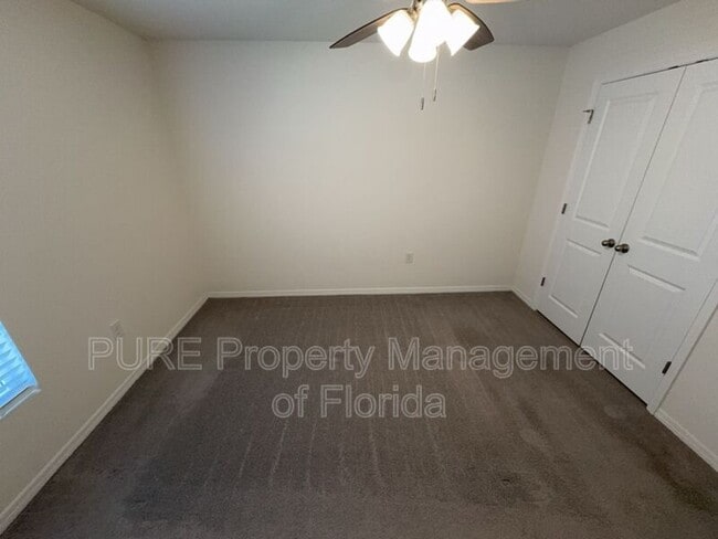 Building Photo - 618 SE 65th Terrace