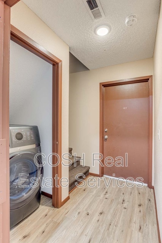 Building Photo - 307 S Seneca St