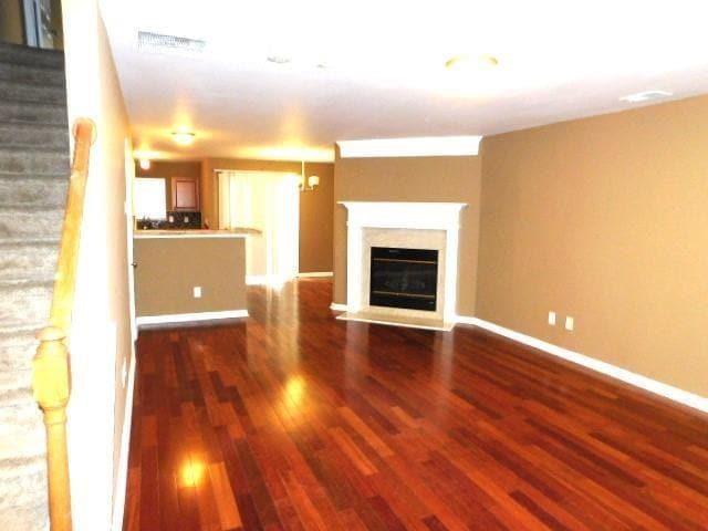 Building Photo - 1795 Devon Dr