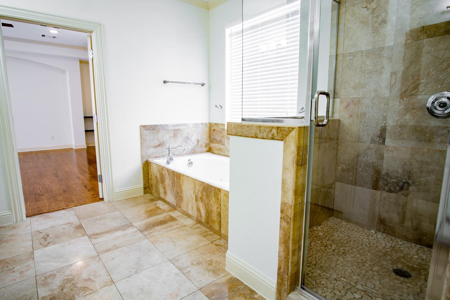 Building Photo - Luxurious Lower Greenville home walkable to shops & eateries