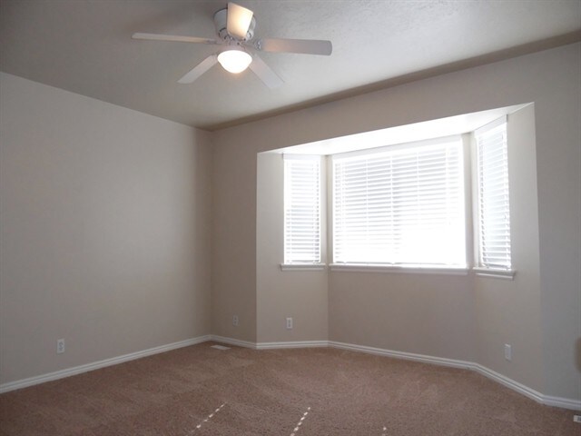 Building Photo - 1859 N 750 W