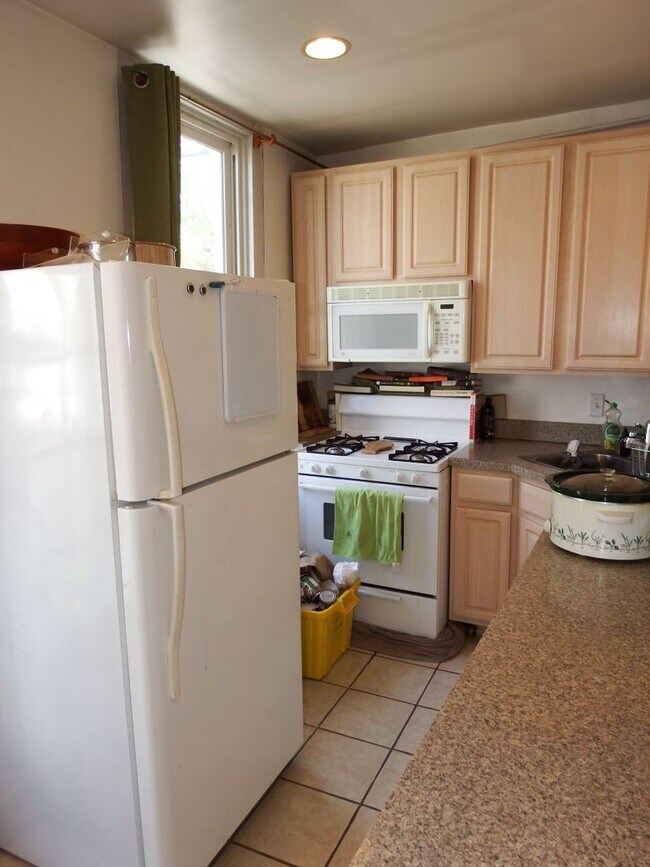 Building Photo - 3601 Keswick Rd