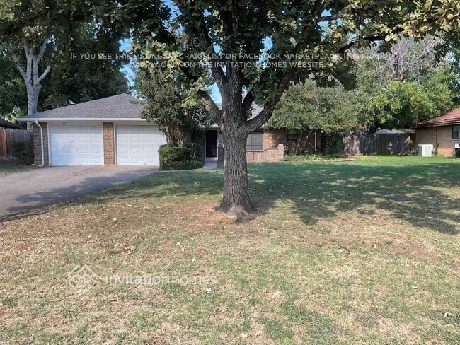 Building Photo - 105 Creek Courts Dr