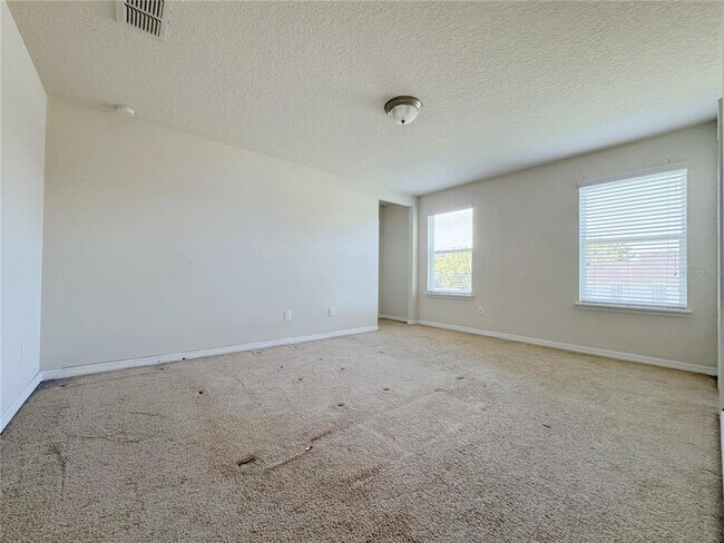 Building Photo - 2428 Chateau Lp