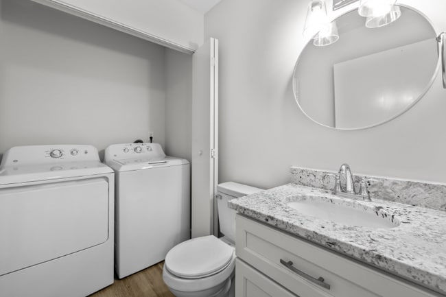 Building Photo - 196 Finley Forest Dr