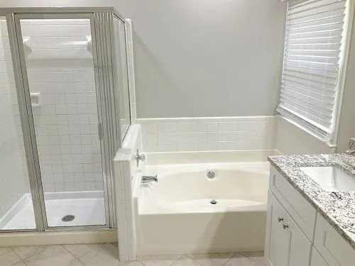 Building Photo - 4126 Silvermere Way