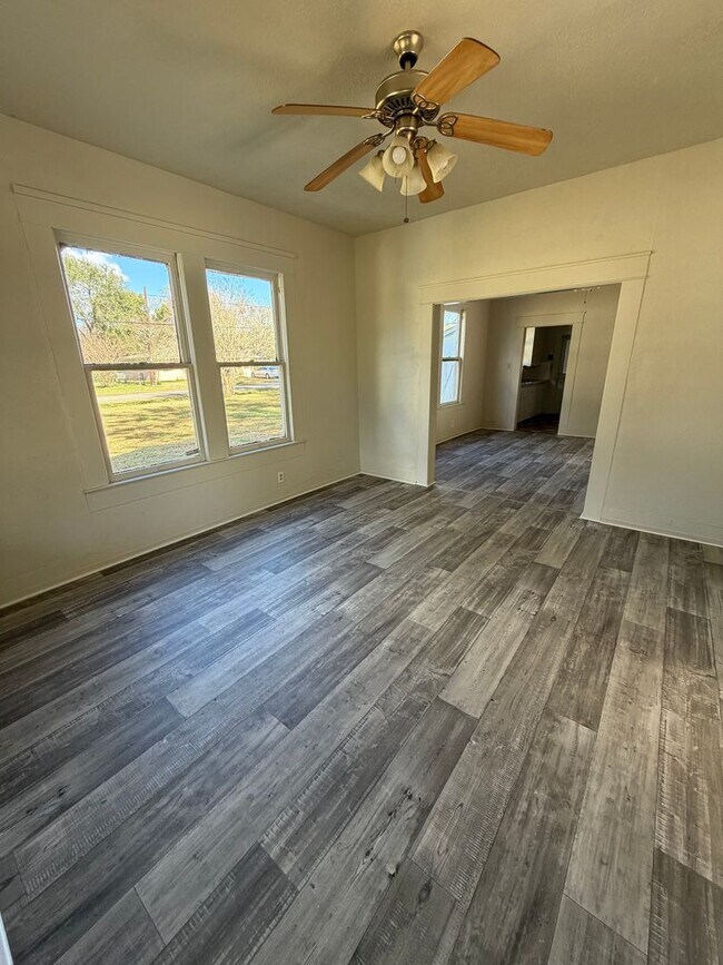 Building Photo - 4305 Fonville Ave