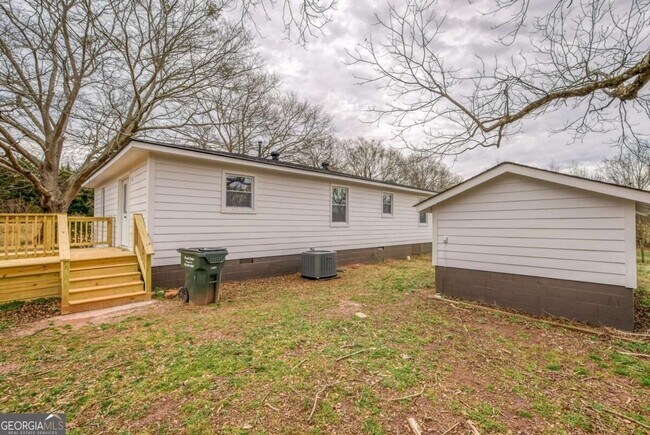 Building Photo - 1740 Bold Springs Rd NW