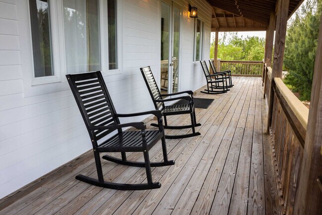 Building Photo - 18954 Acosta Rd