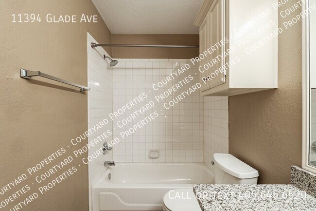 Building Photo - 11394 Glade Ave