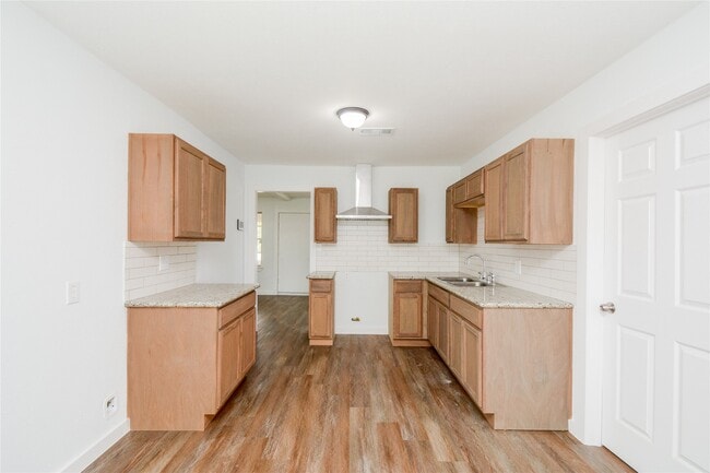 Building Photo - 4708 Los Angeles St