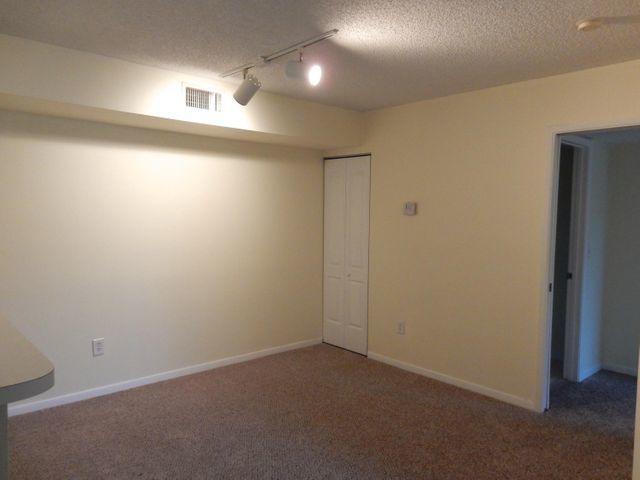 Building Photo - 110 Yacht Club Way