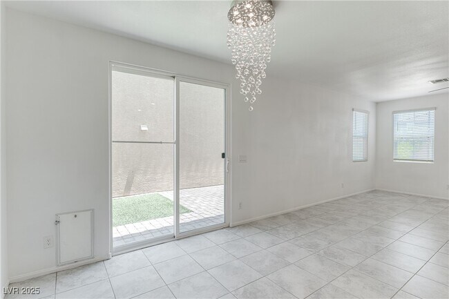 Building Photo - 1118 E Dorrell Ln