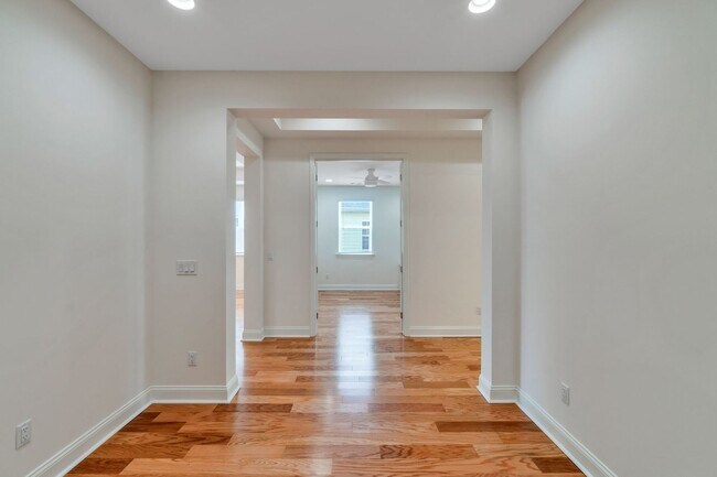 Building Photo - Hidden Gem in Margaritaville Available Imm...