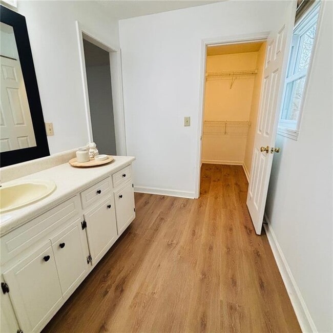 Building Photo - 3775 Belle Glade Trail SW