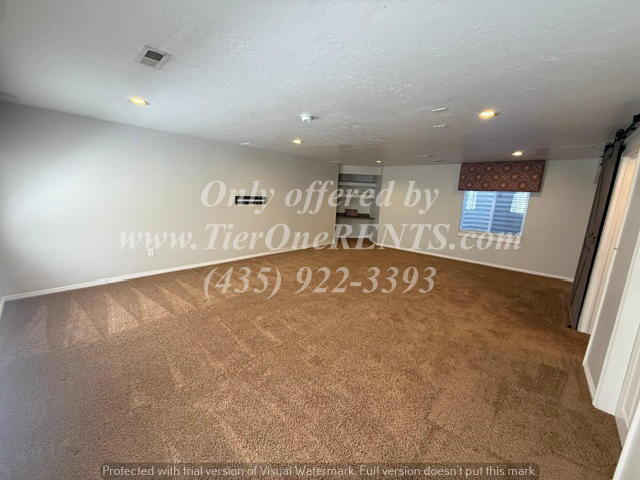 Building Photo - NO DEPOSIT option available for qualified renters!