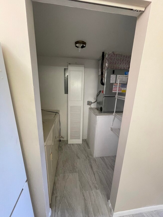 Building Photo - 4717 Sable Pine Cir