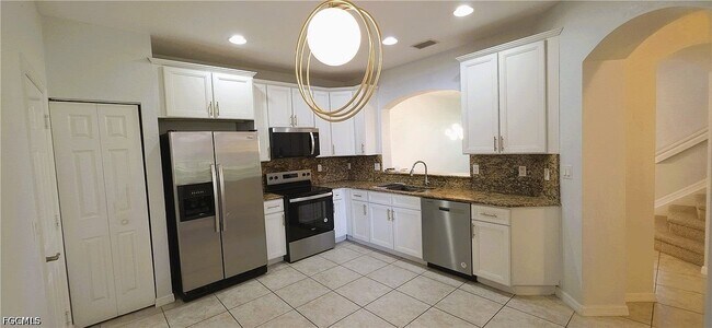 Building Photo - 3345 Dandolo Cir