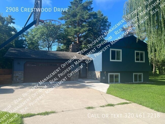 Primary Photo - 2908 Crestwood Dr NE