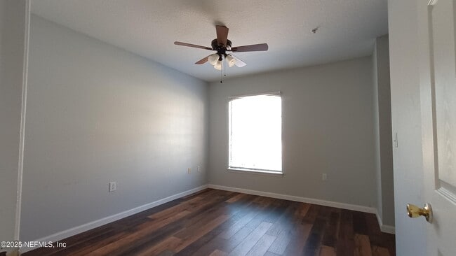 Building Photo - 1655 The Greens Way