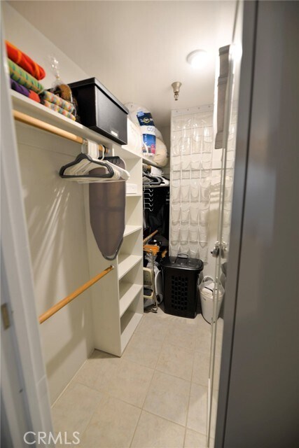 Building Photo - 3830 Avenida Del Presidente