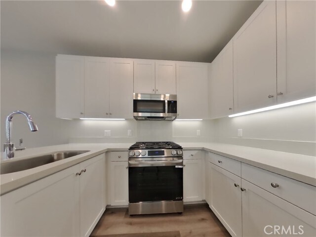 Building Photo - 31718 Luther Dr