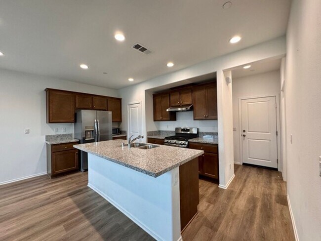 Building Photo - SOLAR INCLUDED! Stunning 3 Bedroom Home in...