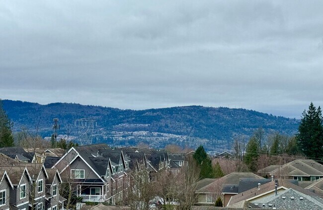 Building Photo - Starpoint Condominiums ~ Issaquah Highlands