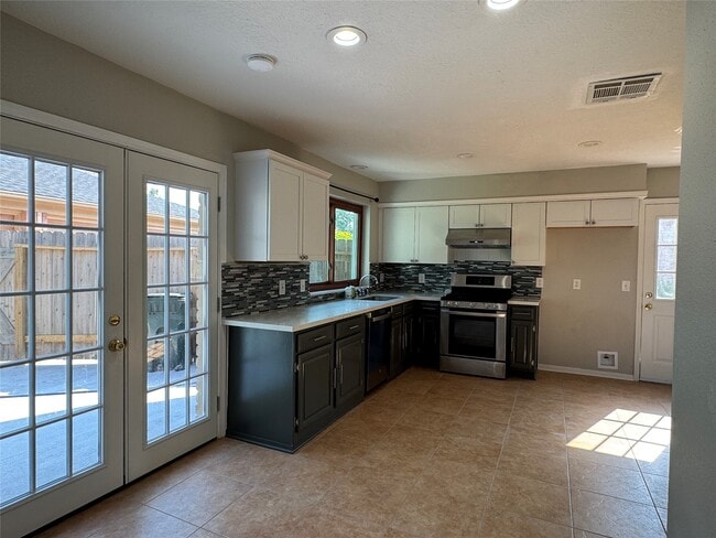 Building Photo - 3815 Flintrock Ln