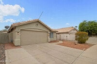 Building Photo - 15661 W Hammond Dr