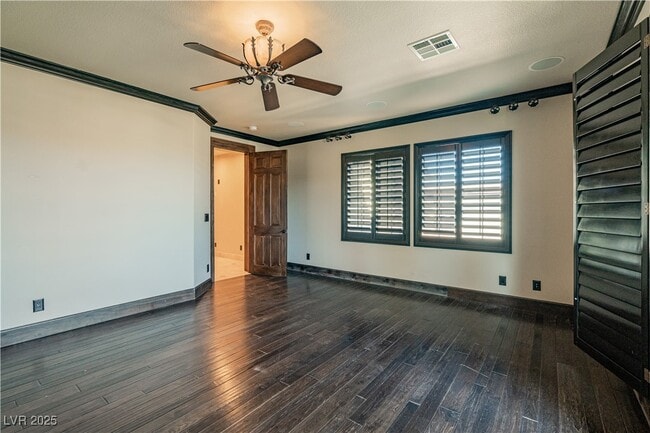 Building Photo - 1423 Foothills Village Dr