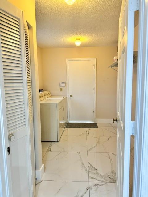 Building Photo - 720 SW 158th Ln