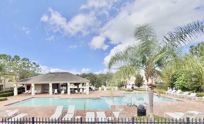 Building Photo - 9826 Hound Chase Dr