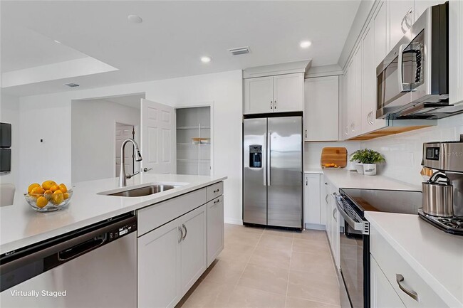 Building Photo - 10008 Last Lgt Gln