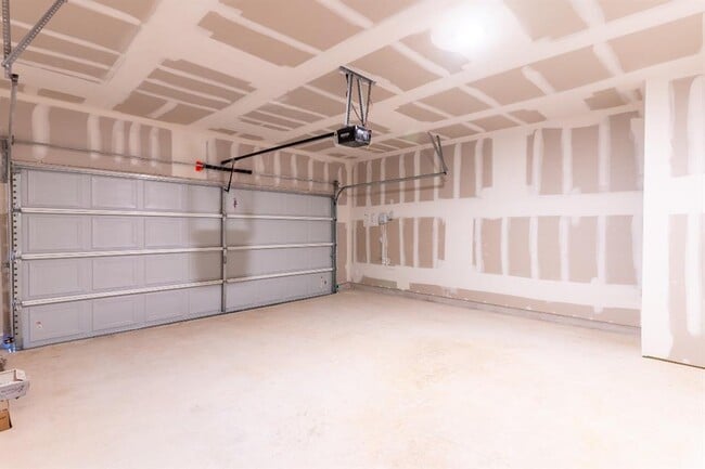 Building Photo - 308 Redonda Dr
